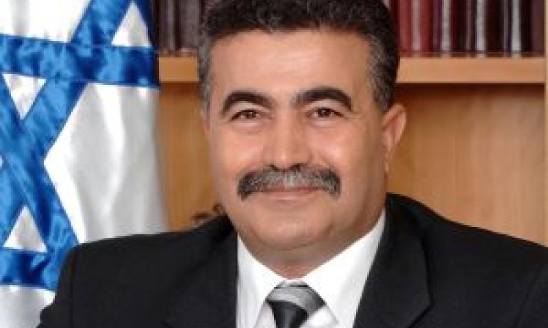 עמיר פרץ