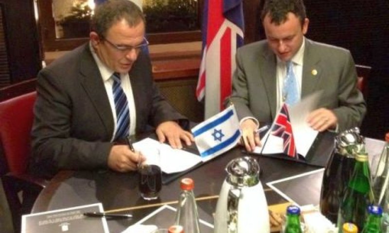 מישל היברט, מנכ"ל מתימו"פ, סוכנות הביצוע של המדען הראשי והשגריר הבריטי