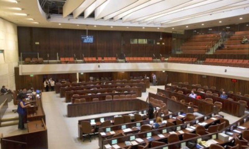 [צילום: יונתן סינדל / פלאש 90]