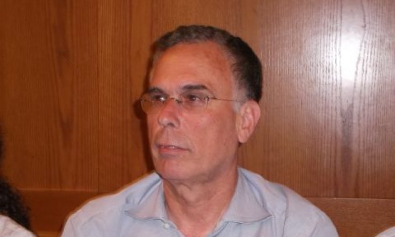 בנקל. כבר לא מנהלים