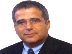 מפסיד. נשיא אלביט מערכות, יוסי אקרמן
