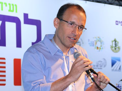 נדב מרוז [צילום: פוטו נגבה]