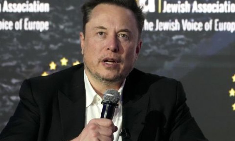 אלון מאסק. מנכ"ל טסלה [צילום: צ'ארק סוקולובסקי, AP]