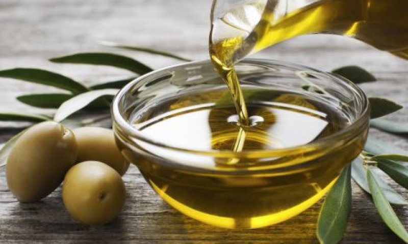 הציבור הישראלי צורך ממנו יותר ומשלם עליו פחות כסף [צילום: באדיבות ענף הזית]
