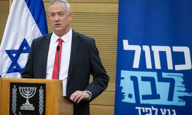 גנץ. מתקדם גם מול מפלגות השמאל [צילום: הדס פרוש/פלאש 90]