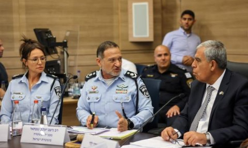 מיקי לוי, רובי שבתאי וסיגלית בר צבי [צילום: נועם מושקוביץ/דוברות הכנסת]