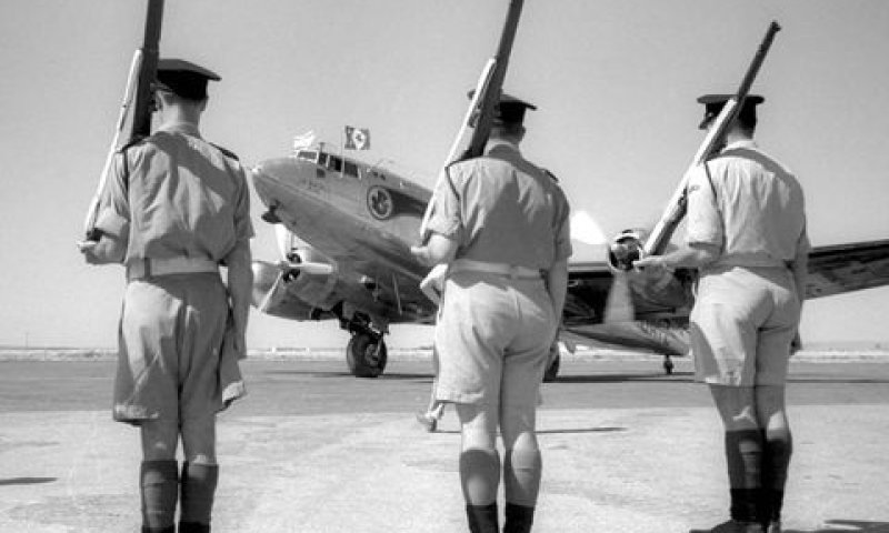 קבלת פנים לשר החוץ [צילום: לע"מ]
