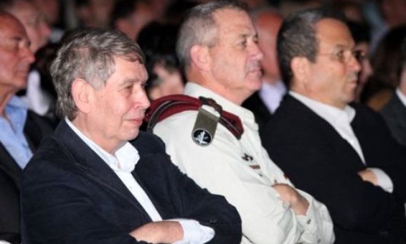 שר הביטחון אהוד ברק, הרמטכ"ל בני גנץ וראש המוסד תמיר פרדו באירוע פרידה מראש השב"כ היוצא יובל דיסקין