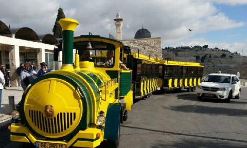 רכבת הכותל [צילום: דניאל ביטון]