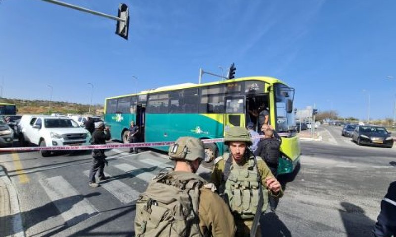 זירת הפיגוע [צילום: הצלה ללא גבולות יו"ש]