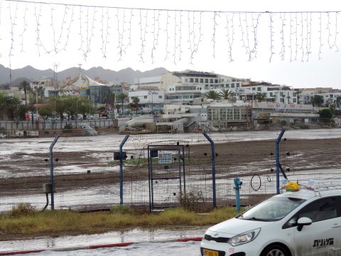 שדה התעופה נסגר בגלל סחף [צילום: עומר כרמון]