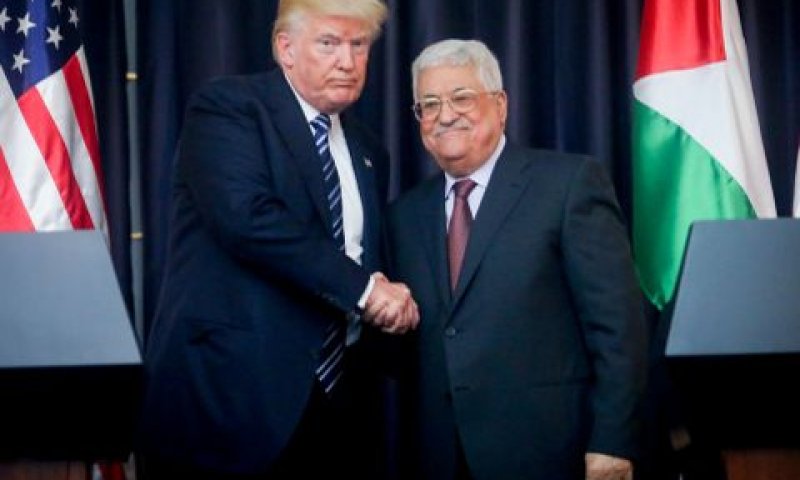 דונלד טראמפ ואבו מאזן [צילום: פלאש 90]