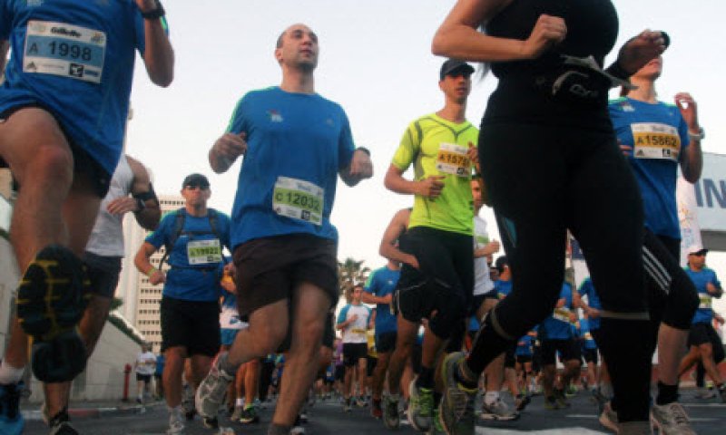 רצים בשישי [צילום אילוסרטציה: פלאש 90]