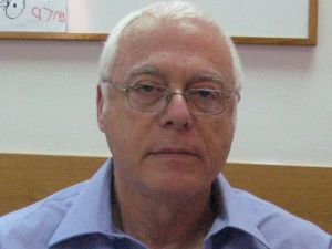 לא מתפשר. אריה רוגל, מנכ"ל מרכז וראייטי ירושלים