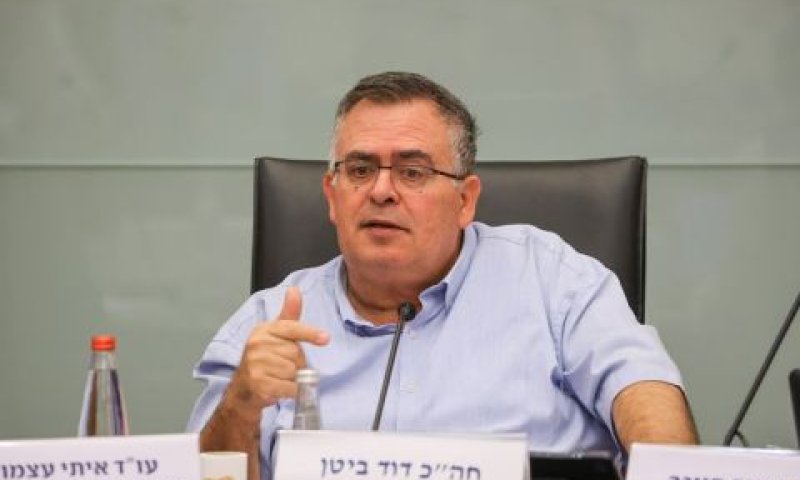 היו"ר ביטן. זעם על ההיעדרות [צילום: נועם מושקוביץ/דוברות הכנסת]