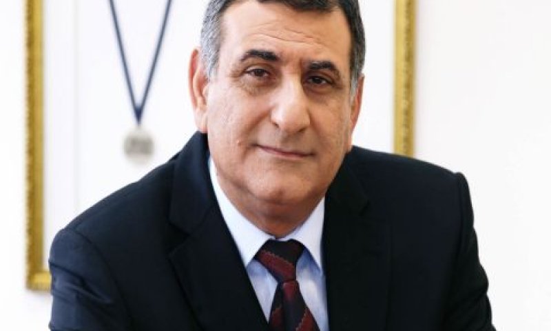 מנשה שגיב