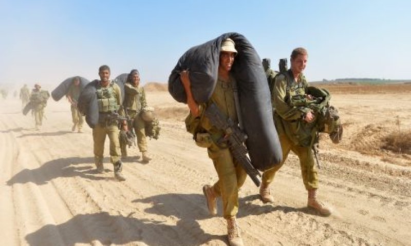 חיילים עוזבים את עזה [צילום: פלאש 90]
