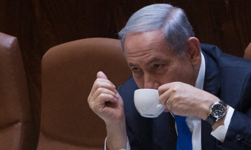 נתניהו. לאפשר זכות עובד למנוחה [צילום: מרים אלסטר/פלאש 90]