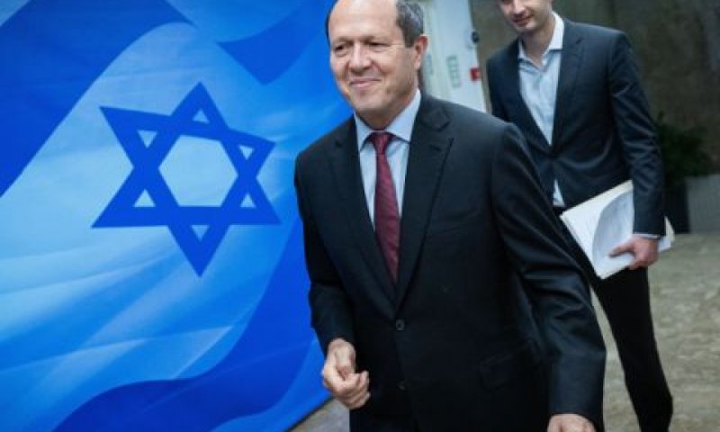 ברקת. "שקיפות בריאה לצרכן" [צילום: יונתן זינדל/פלאש 90]