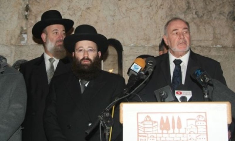 אברהם הירשזון+הרב שמואל רבינוביץ+הרב יונה מצגר