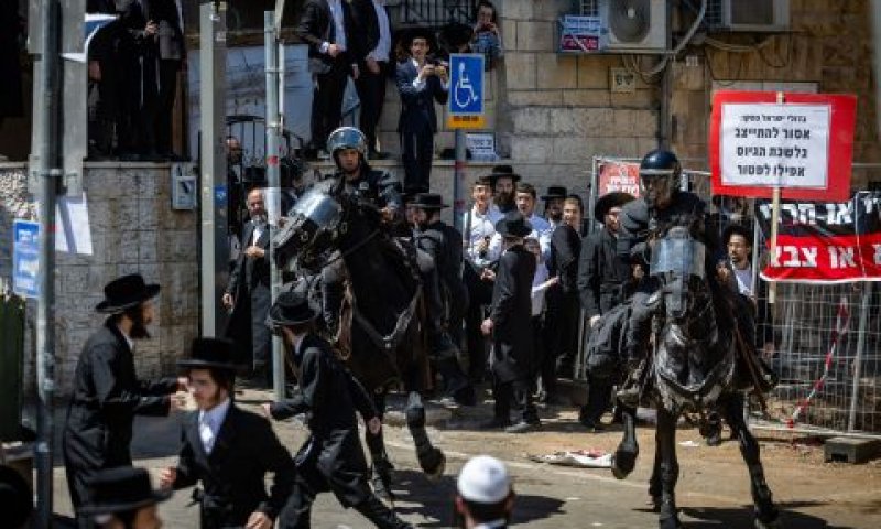44% מעדיפים התאמת הצבא לצורכי החרדים [צילום: חיים גולדברג/פלאש 90]