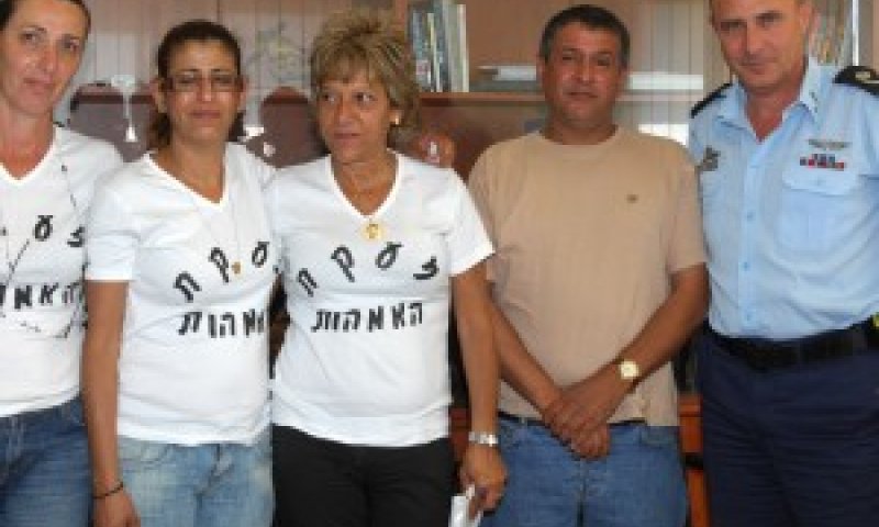 אמהות שחר איילון.jpg