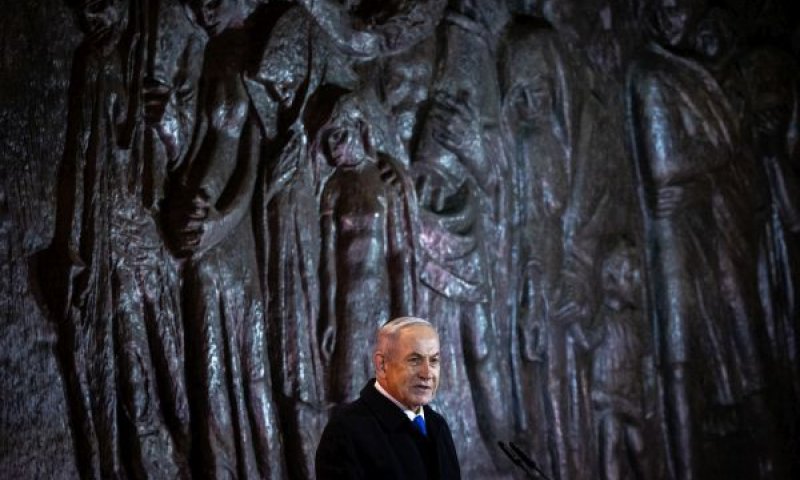 נתניהו ביד ושם, אשתקד [צילום: חיים גולדברג, פלאש 90]