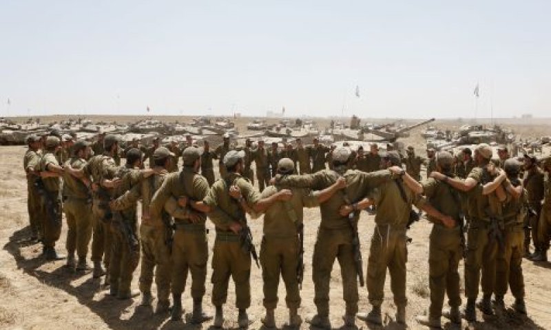לוחמי צה"ל בצוק איתן [צילום: פלאש 90]