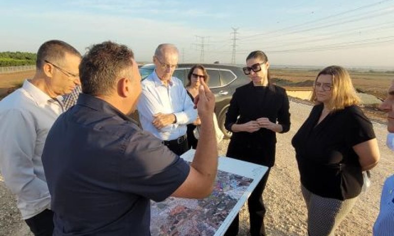 [צילום: תקשורת השרה]