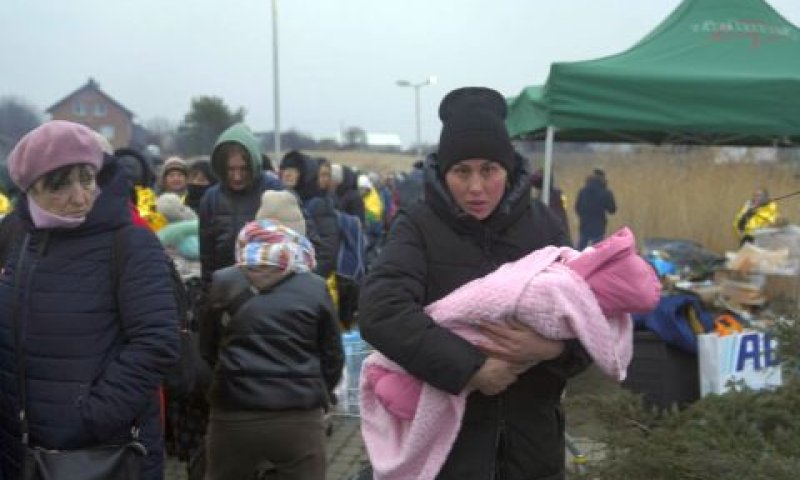 זרם הפליטים הולך וגובר [צילום: מרקוס שרייבר/AP]