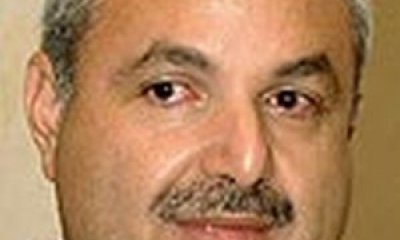 מור. מחרים נשק [צילום: AP]