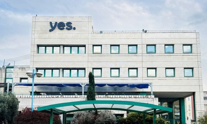 מטה חברת yes בכפר סבא [צילום: רועי כץ]