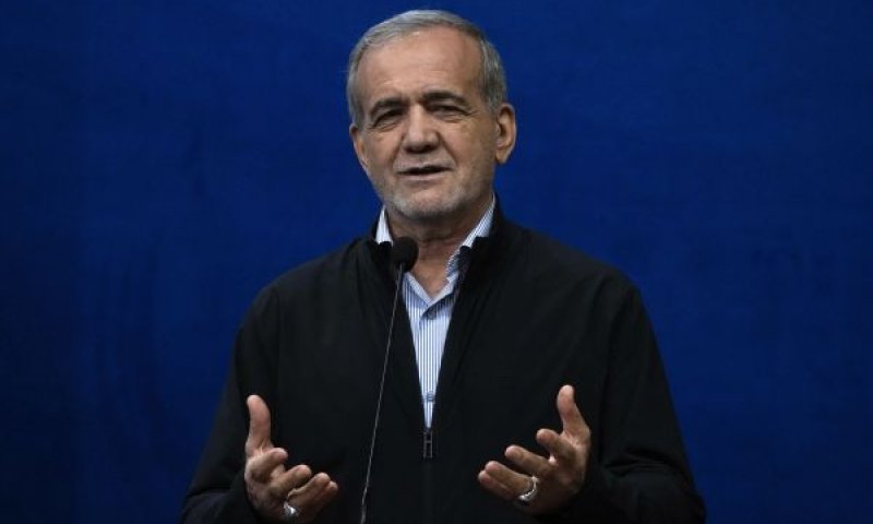 מסעוד פזשכיאן [צילום: ואהיד סלמי/AP]