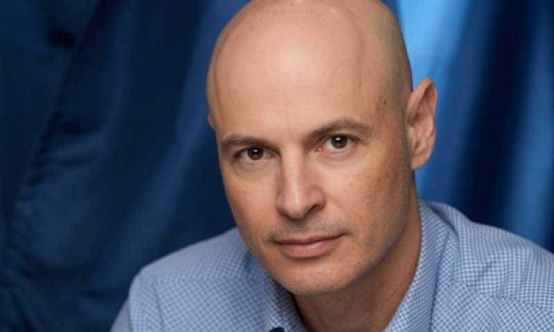 בר טל. שיחת נזיפה [צילום: ששון תירם]
