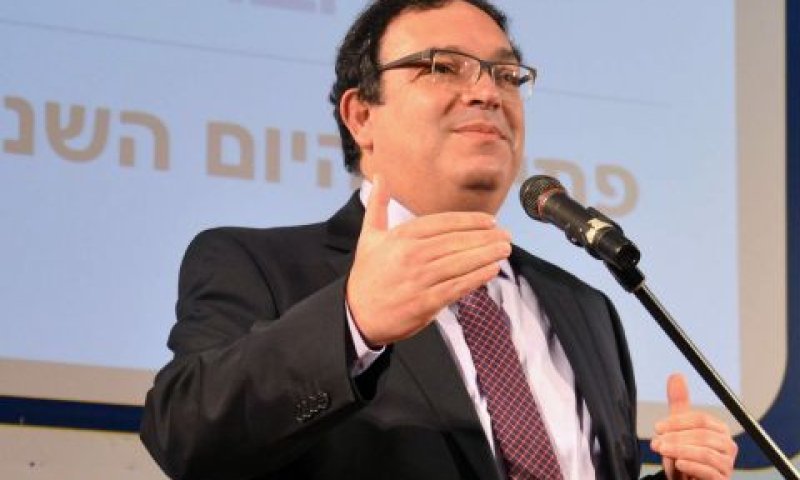 פירון. "מורה זה להצית אש" [צילום: טל הרי]