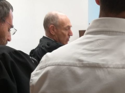 עורכי הדין רלי לשם ודוד שוב לפני הדיון