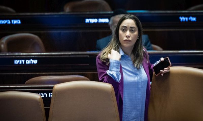 גולן. "מחבל, זה מה שאתה" [צילום: יונתן זינדל/פלאש 90]