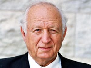 חשין: "זו מדינת אוייב"