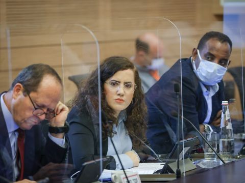 גדי יברקן, נעמה לזימי, ניר ברקת