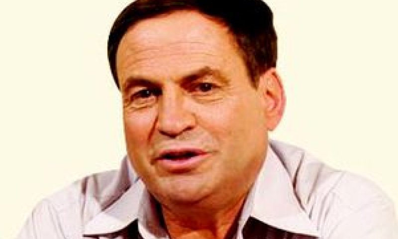 עוזי דיין