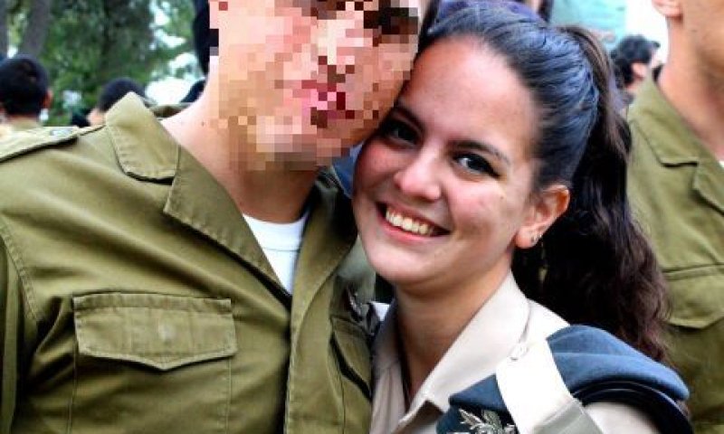 מעין ויזמן. השפלה באוטובוס