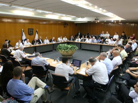 התקציב יעבור לקריאה בכנסת. ועדת הכספים [צילום: פלאש 90]