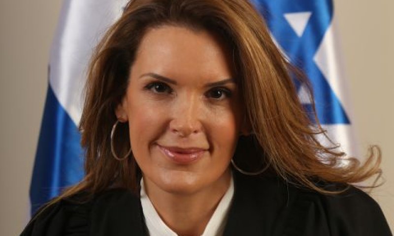 פרוינד. התחשבה בשיקום המוצלח
