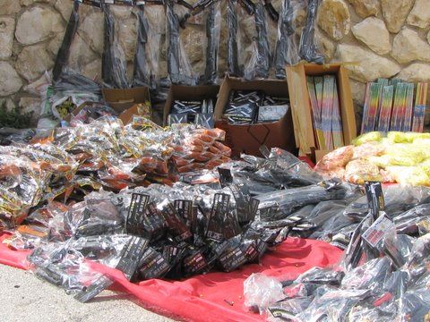270,000 צעצועים מסוכנים [צילום: נאוה זקן]
