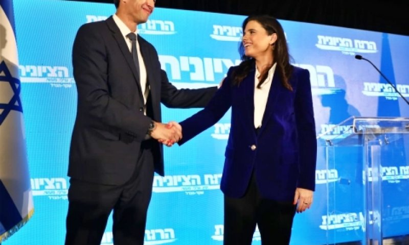שקד והנדל באירוע השקת הרשימה החדשה [צילום: אריאל זנדברג]