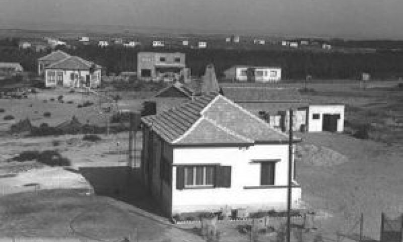 שכונת גבע בנתניה (1935) [צילום: זולטן קלוגר/לע"מ]
