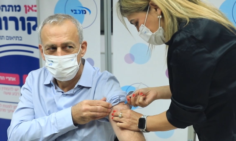 400 אלף ישראלים כבר קיבלו מנה רביעית [צילום: מיכה בננו, לע"מ]