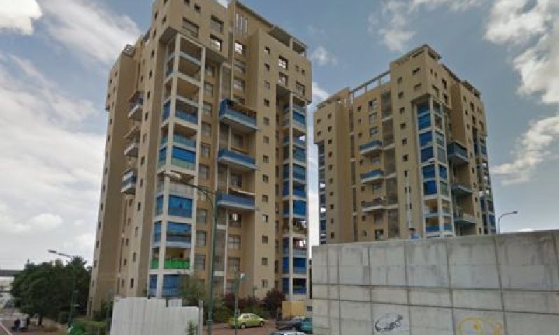 רחוב ישורון, זירת המחלוקת [צילום: סטריט וויו]