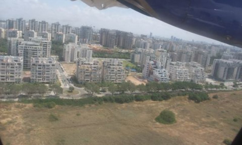 איזורי חן. מכירת מגרש