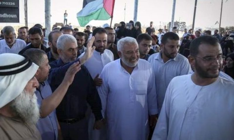 תחושת ניצחון. ראשי החמאס הגיעו לגבול הרצועה